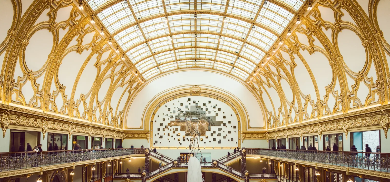 "Shoppen&nbsp;in gebouwen die ergens anders musea zouden zijn."