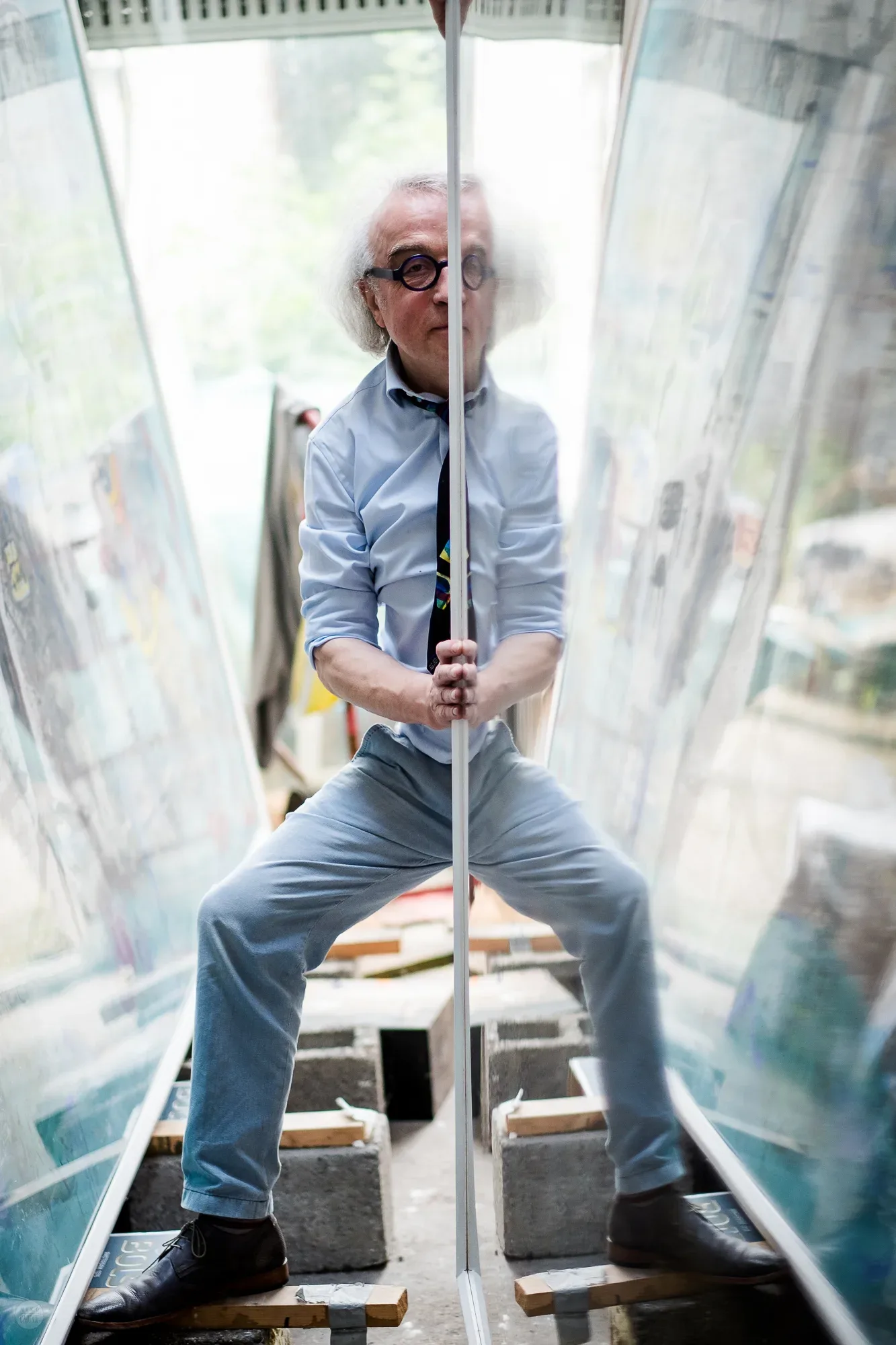 Adriaan Raemdonck with a work of Fred Bervoets
